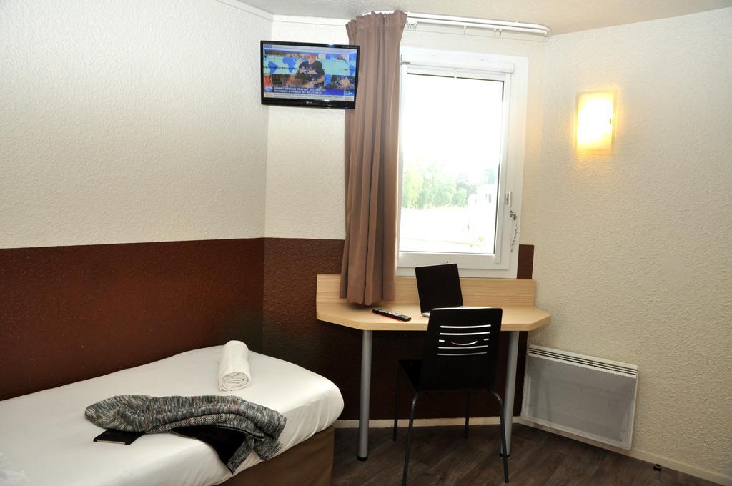 B Hotel Caen Mondeville Exterior foto